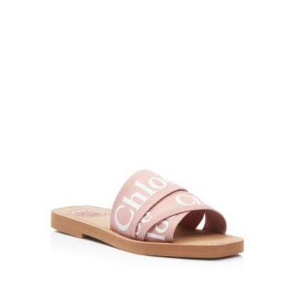 Flache Sandalen von Woody - Lässiger Luxus für den Sommer