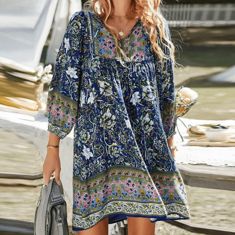 Celina | Boho Mini Sommerkleid mit V-Ausschnitt, Blumenmuster & Weiten Ärmeln – Luftig, Leicht & Feminin